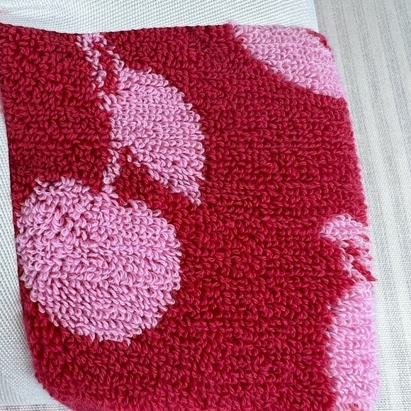 Rachel Zoe Red & Pink Cherry Hand Towels Set of 2 100% Cotton NEW - Picture 4 of 9